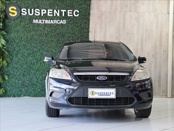 FORD FOCUS 2.0 GHIA SEDAN 16V GASOLINA 4P AUTOMÁTICO